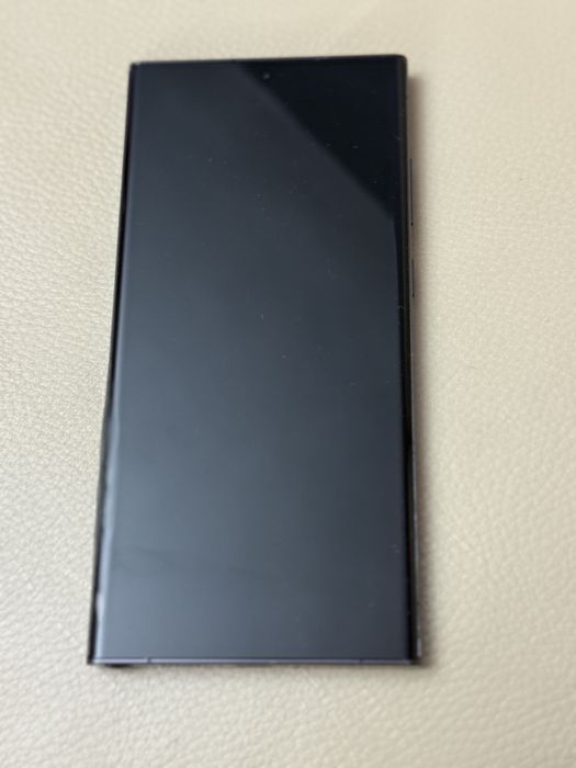 Samsung  ultra -23 / 256 gb