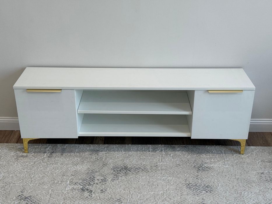 Продам тв тумба 130см