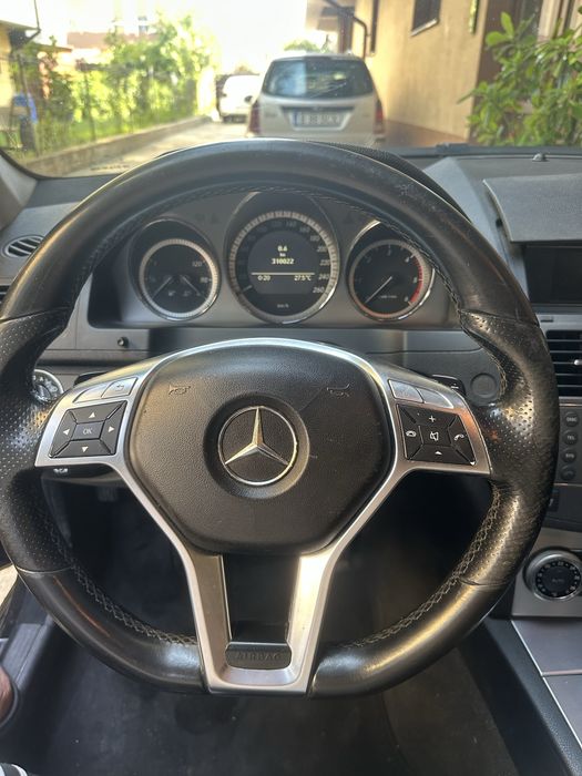 MERCEDES-BENZ C-Class 2010 — imagine 2