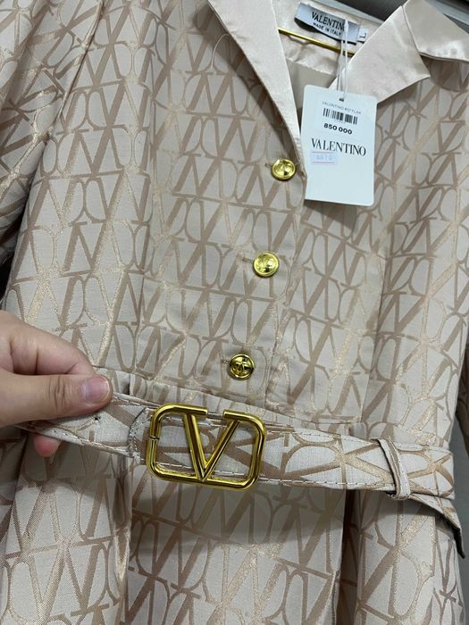 Нарядное платье от VALENTINO