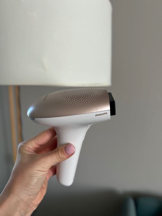 Фотоепилатор Philips Lumea Advanced BRI921/00