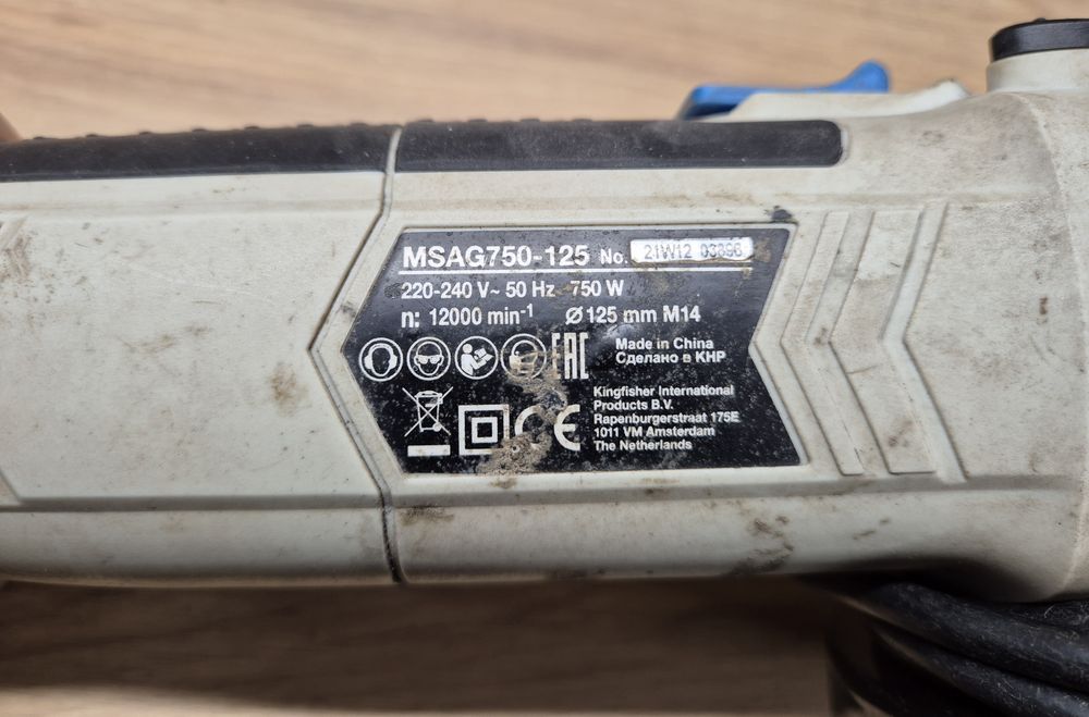 Polizor unghiular 750w