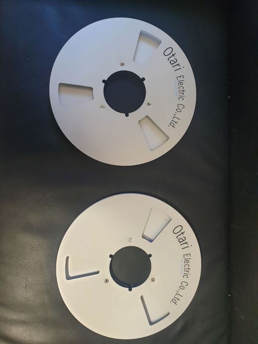 Лот от 2бр. 26,5см 10,5" метални магнетофонни ролки. В мн