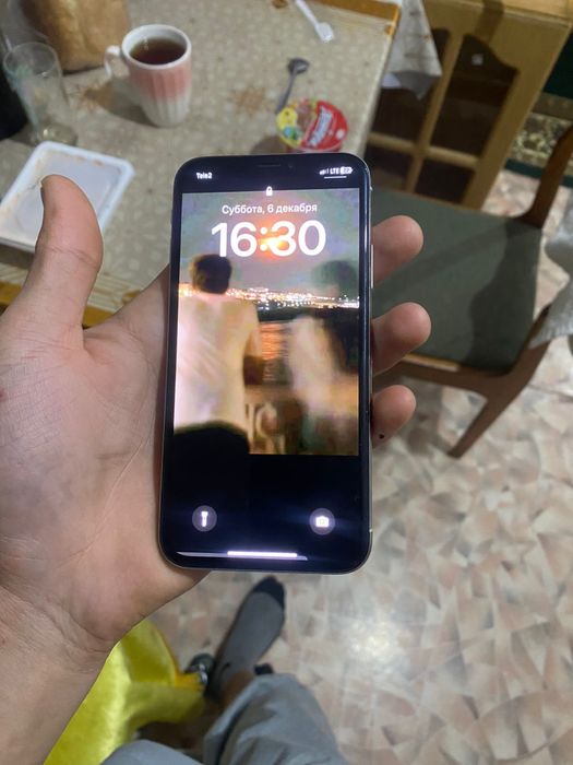 Продам айфон Х экран менен трутон нету вейс не работает