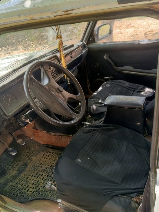 Vaz 2107 85yil 65talik metani bor