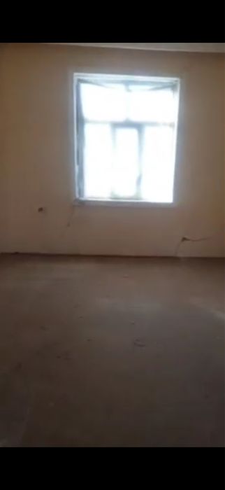 Арендага яшашга, складга ёки ишлаб чикаришга жой берилади, урикзор боз