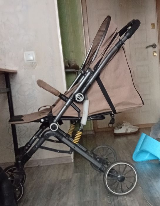 Коляска использованный