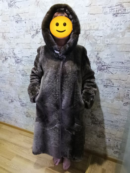 Продам шубу мутон , отделка норка
