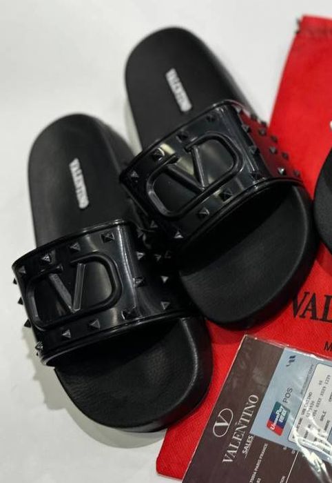 Papuci barbati Valentino
Sac+certificat