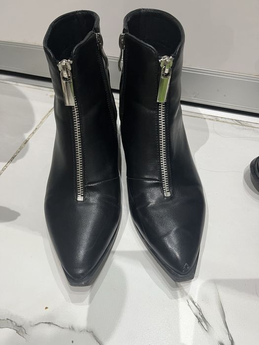 күздік Етіктер сатылады