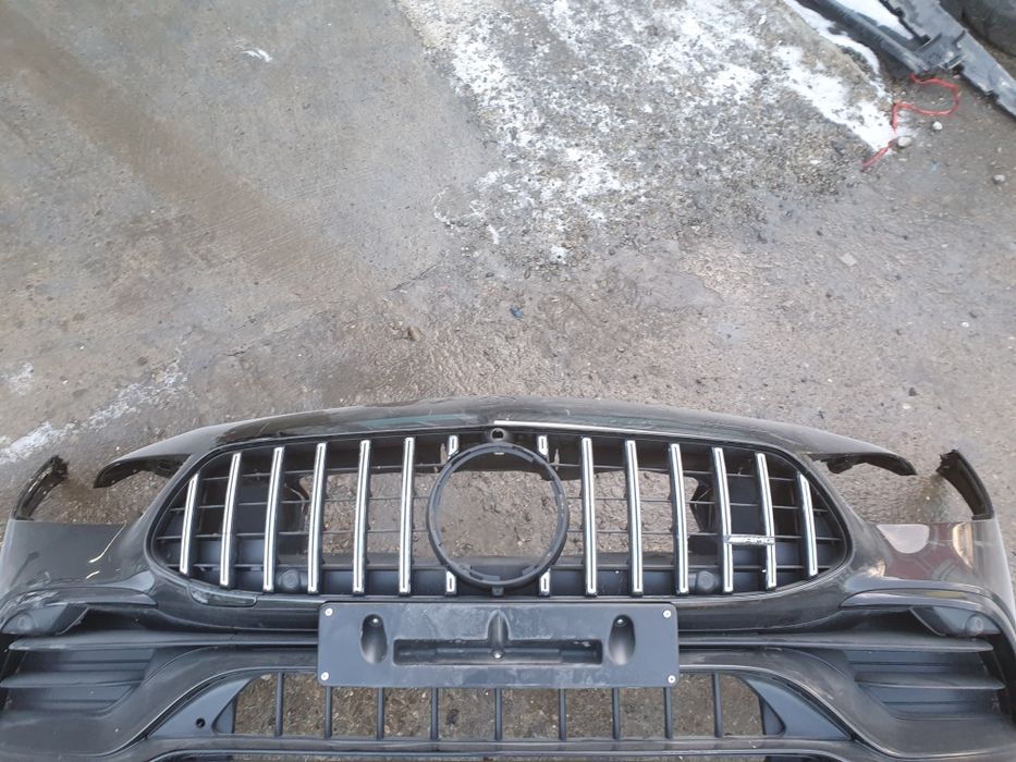 Bara fata mercedes GT AMG