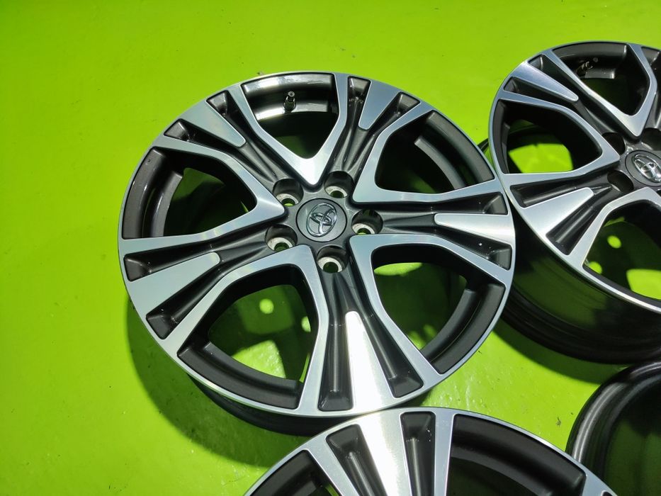 17 5x114.3 Toyota лети джанти 5х114.3 тойота