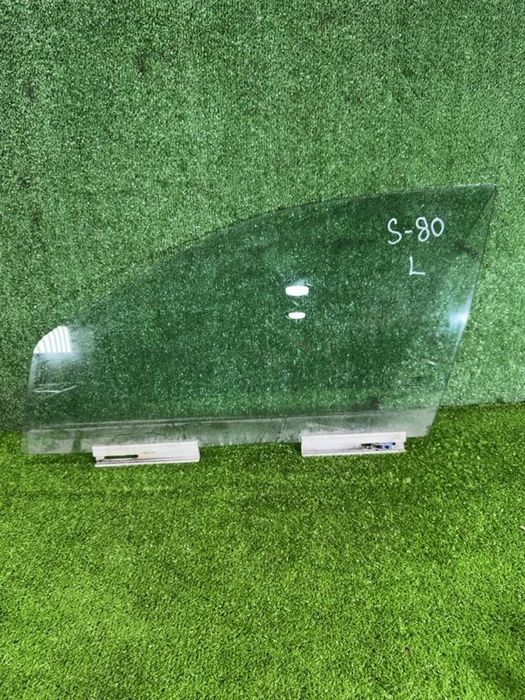 Стекло переднее левое Вольво С80 Volvo S80