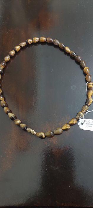 Бусы из натуральных камней.