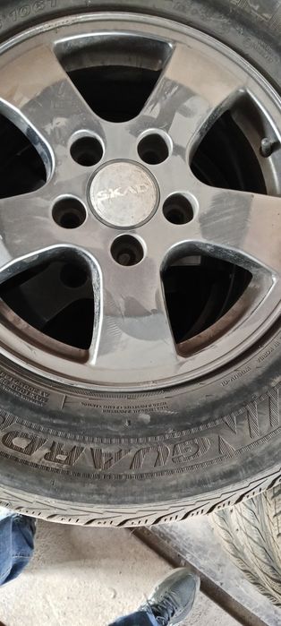 Продам диски с резиной 5 *130