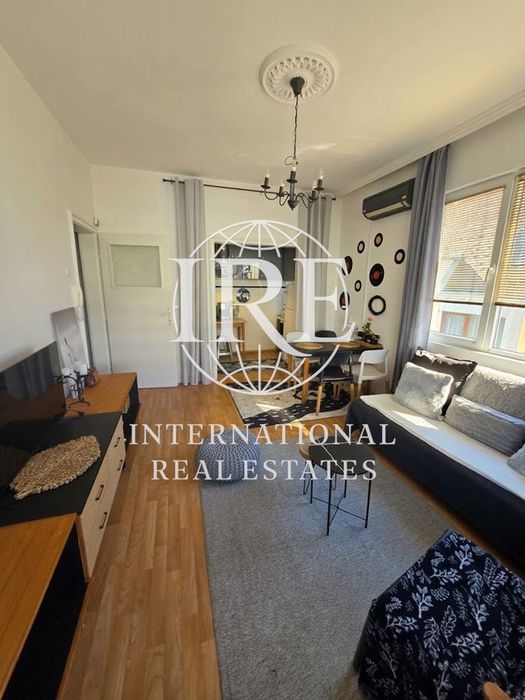 Продава се Тристаен апартамент в Варна, Център - 80 кв.м за 2500 €/кв.м - Снимка #6