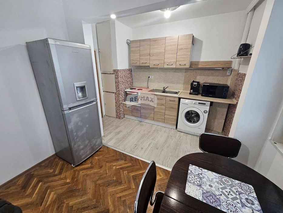 Дава се под наем Четиристаен апартамент в Варна, Чайка - 94 кв.м за 561 € - Снимка #1