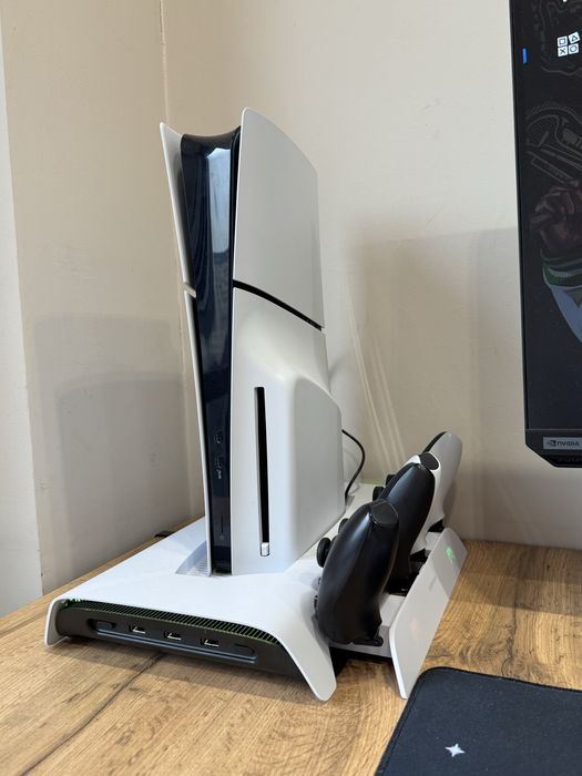 PS5 Slim 2 Tb + 2 диска