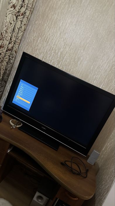 Продам телевизор бу проблема с экраном