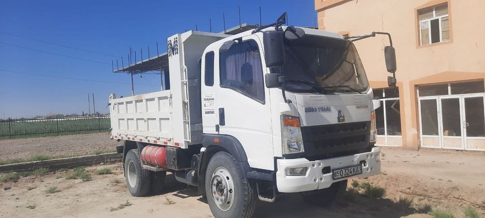 HOWO автосамосвал