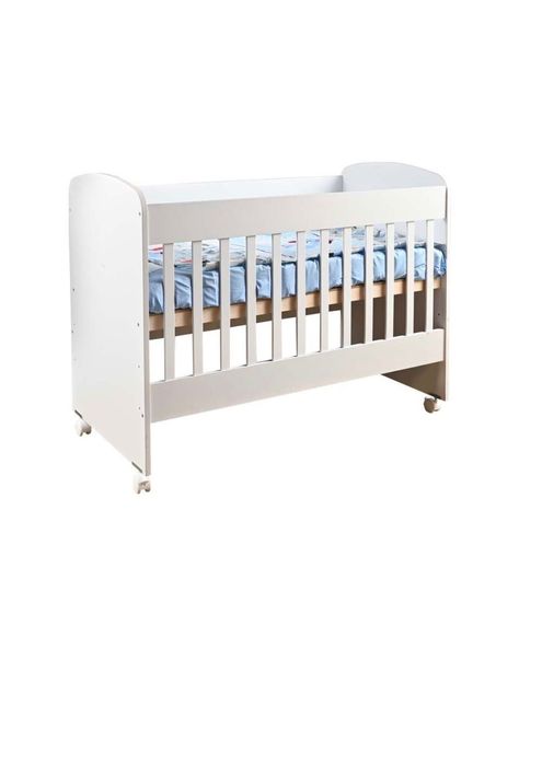 Продавам Бебешко Легло  с Колела и Матрак 60X120СМ