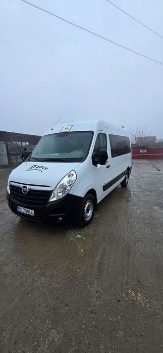 Opel Movano Opel Movano / Renault master  2016 – 8+1 Locuri