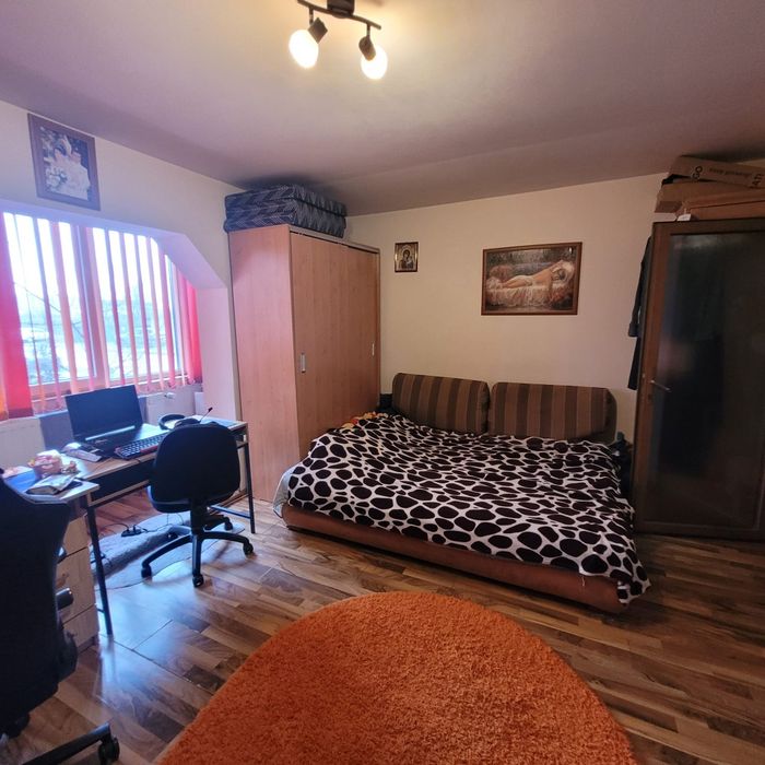 Vând sau schimb apartament cu 1 cameră – 41 mp utili – Zona Confecții, Arad