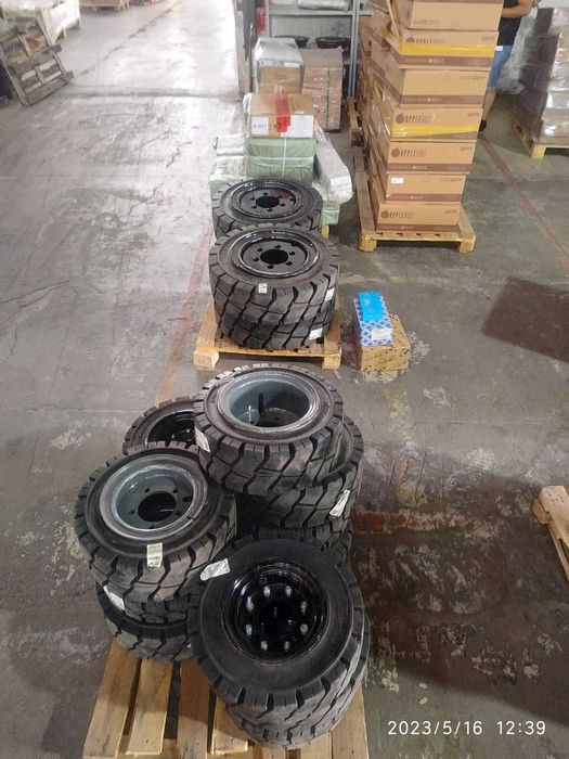 Диски на вилочный погрузчик.