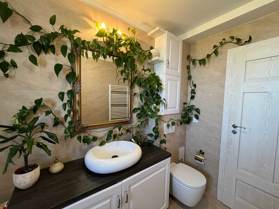 Apartament cu 3 camere de inchiriat, Borhanci, parcare subterana, balcon panoramic, 10 minute de centru