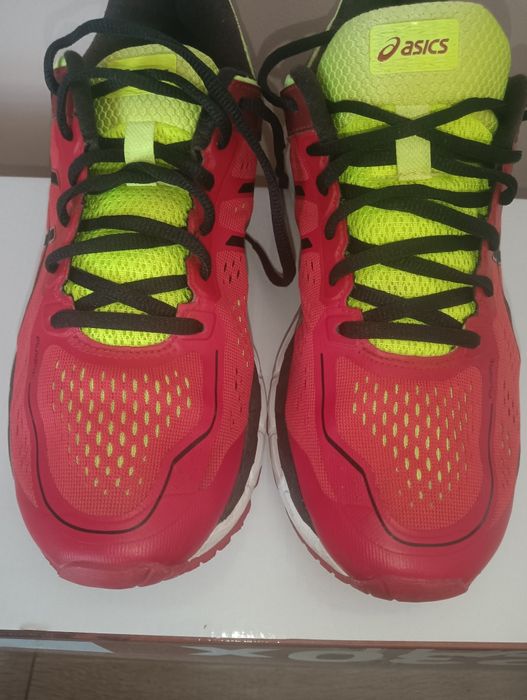Adidași sport Asics