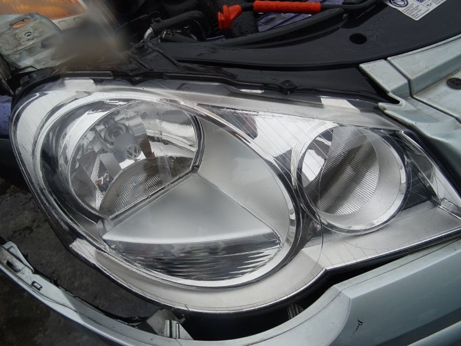 Vand Fata Completa Volkswagen Polo din 2008 volan pe stanga