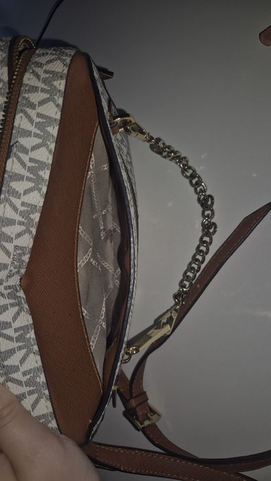 Продам сумку Michael Kors!!