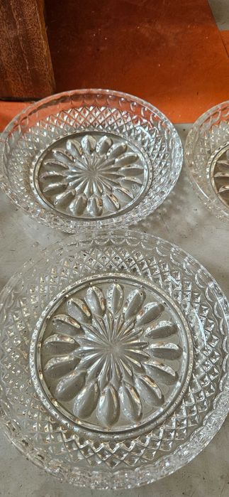 кристални стъклени купи,чинии, подноси фруктиери, бонбониери