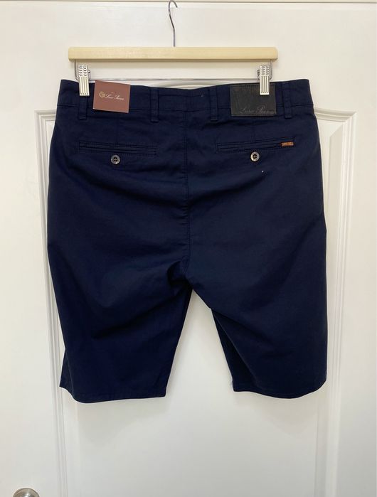 Pantaloni scurti Loro Piana, marimea 33