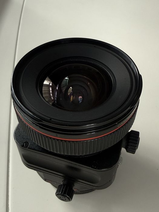 Set foto mirrorles DSLR Canon