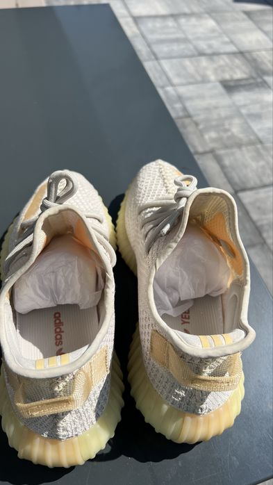 Yeezy  Boost 350 V2  By Adidas - ORIGINAL 43 Номер