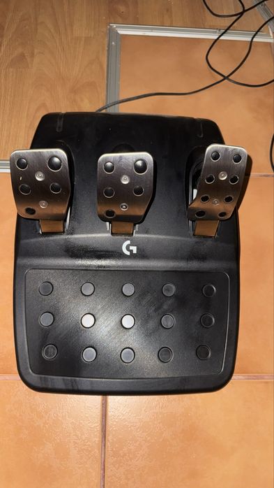 Volan Logitech G923 PC/Xbox + Schimbator Logitech