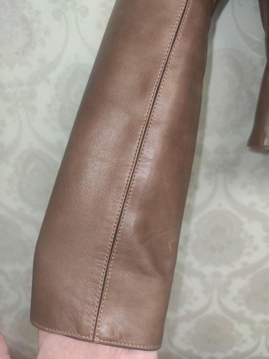 Кожаная куртка женская