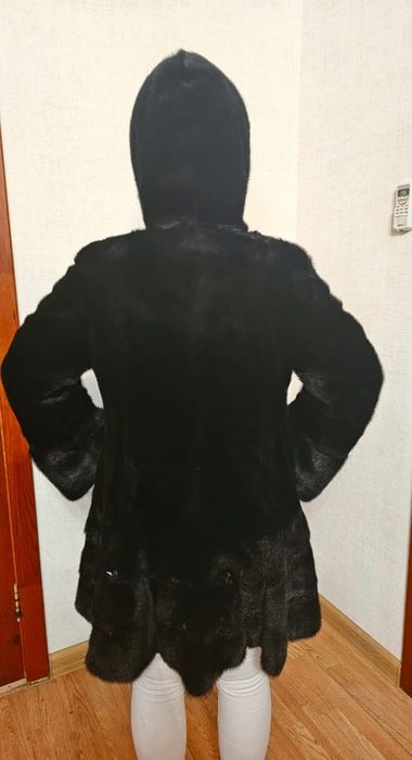 Продам норковые шубы