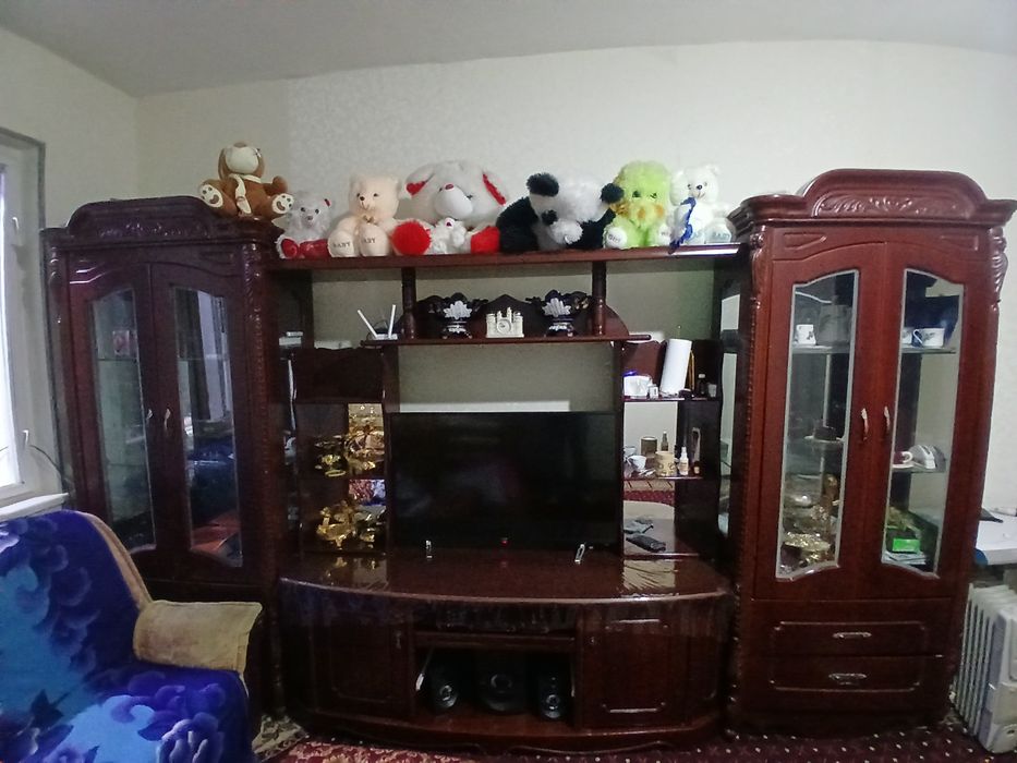 Mebel sotiladi malayzaniki