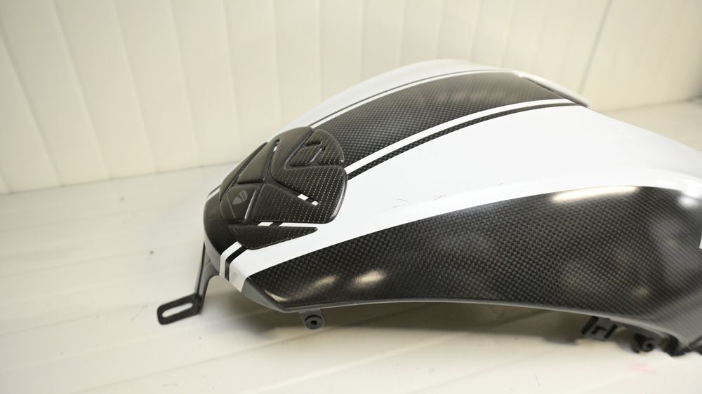 Ducati Diavel 1200 2014 Carena Rezervor Benzina Carbon