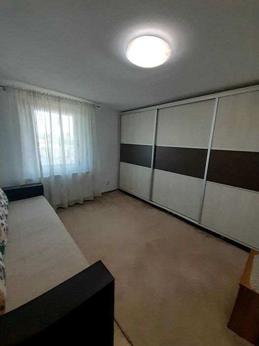 Vând apartament 2 camere.