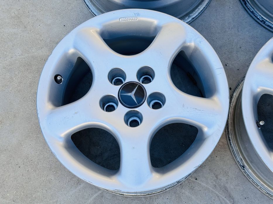 4бр ал Mercedes A/C/B/ класа 15цола