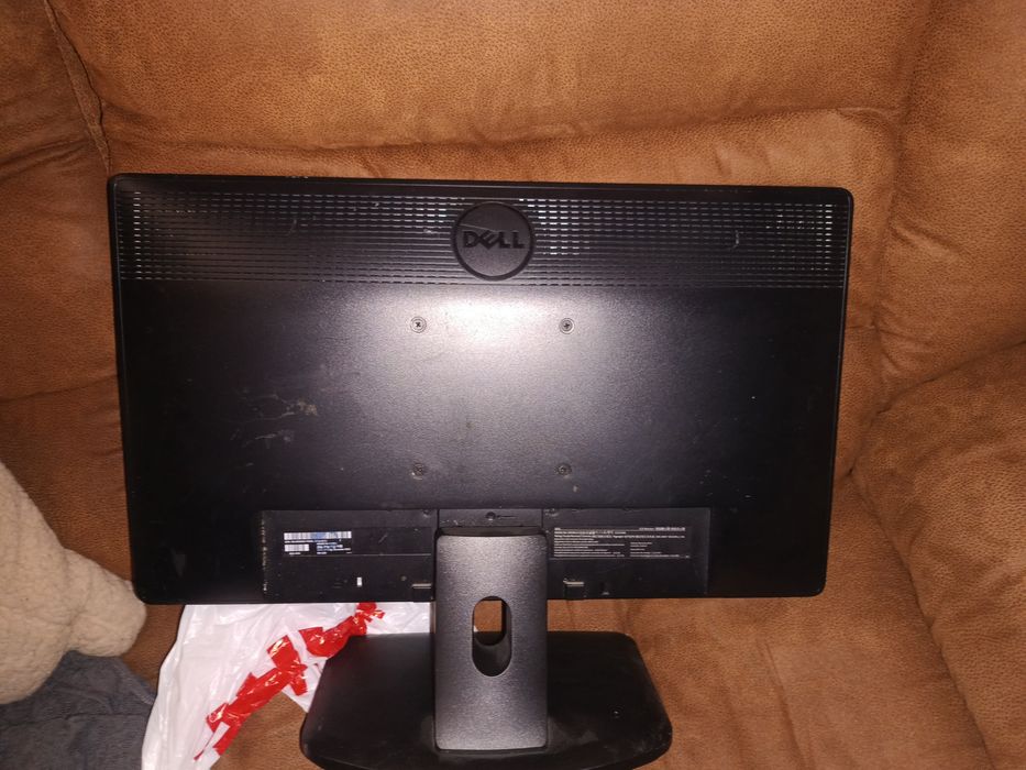 Монитор Dell 21.5inch E2213HB