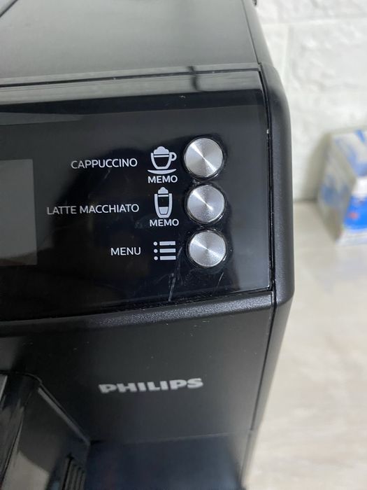 СРОЧНО ПРОДАМ Кофемашина Philips