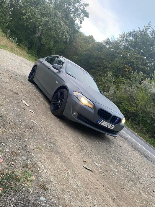 BMW F10 din 2011