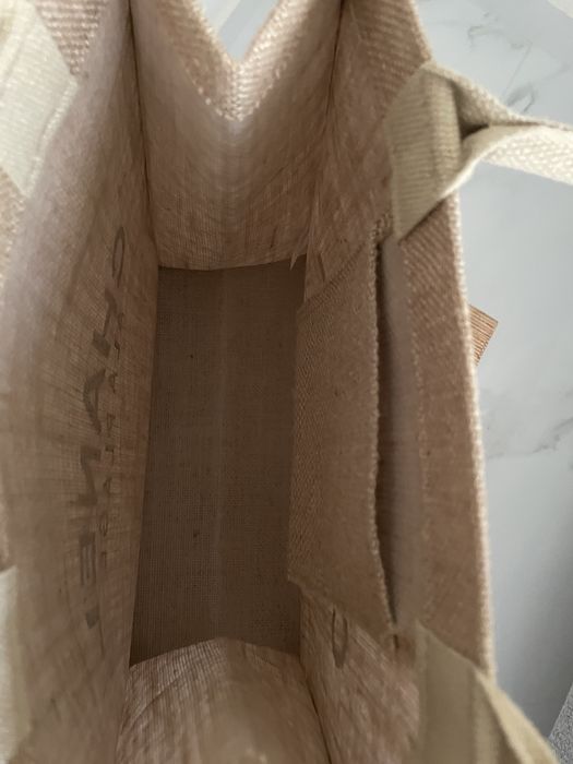 Плетени чанти Chanel, Lacoste