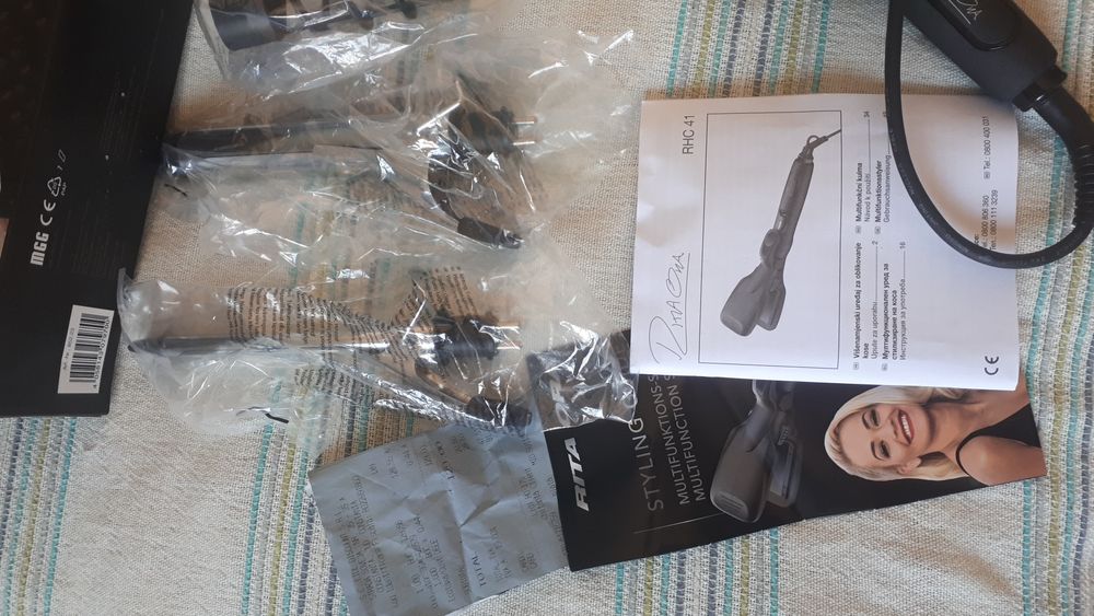 Aparat coafat multifunctional