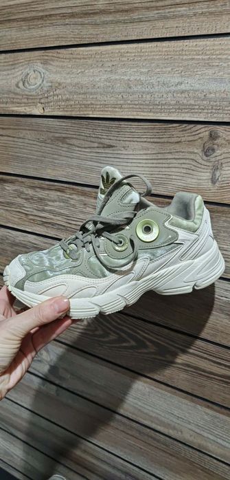 Adidas Astir W
38 2/3 номер
40€