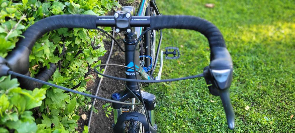 Vând bicicletă cursieră Merida Crossway 20 NOUĂ